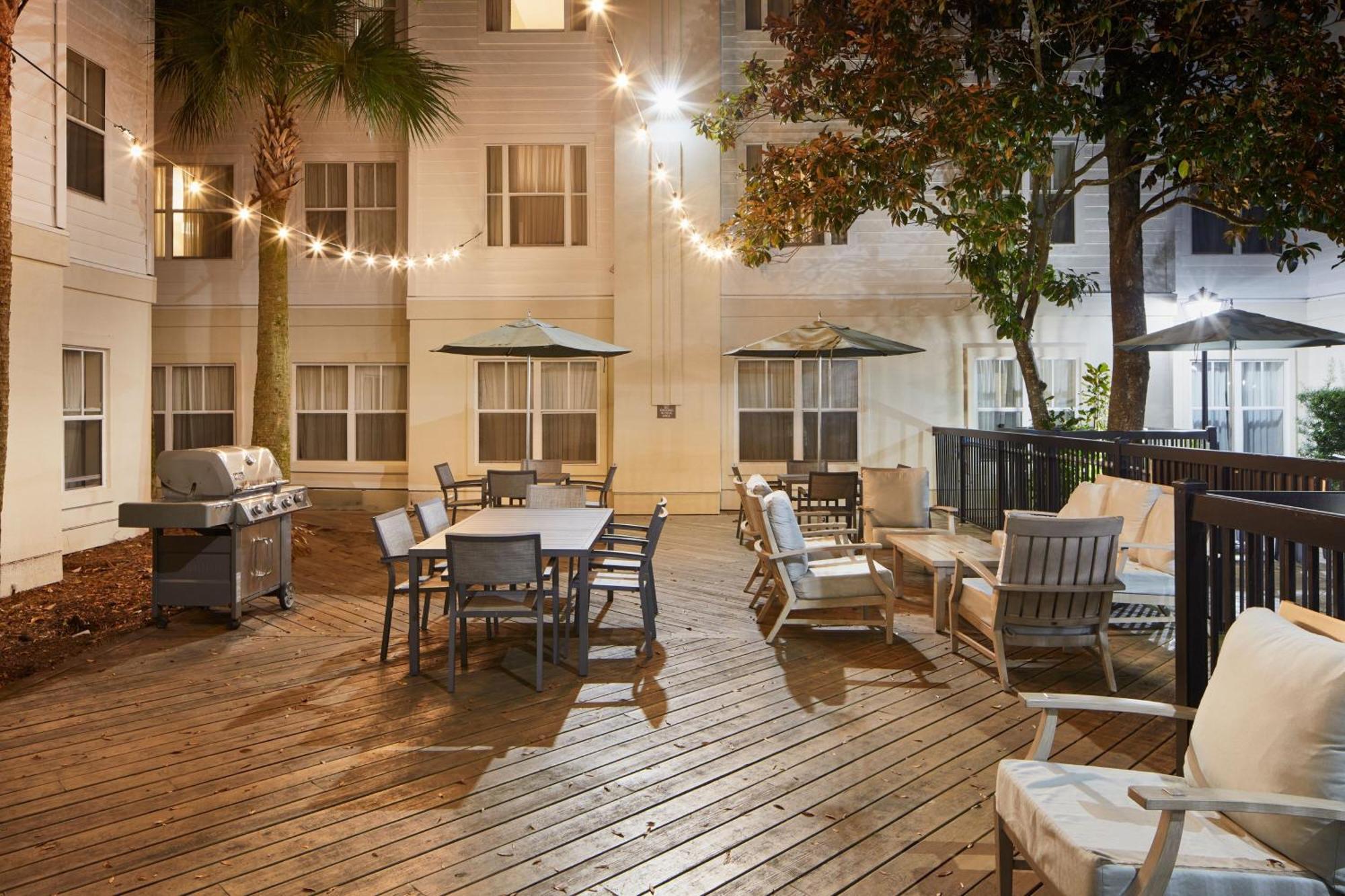 Residence Inn By Marriott Charleston Mt. Pleasant Exterior foto